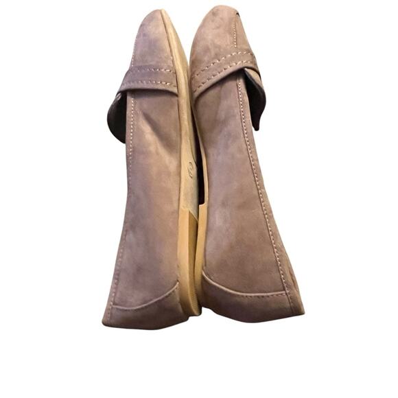 Journee Collection Marci Slip On Knot Accent Loafer NEW Size 8.5 Taupe - Picture 6 of 10